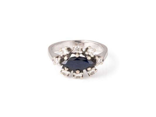 Bild SAPHIR ENTOURAGE RING