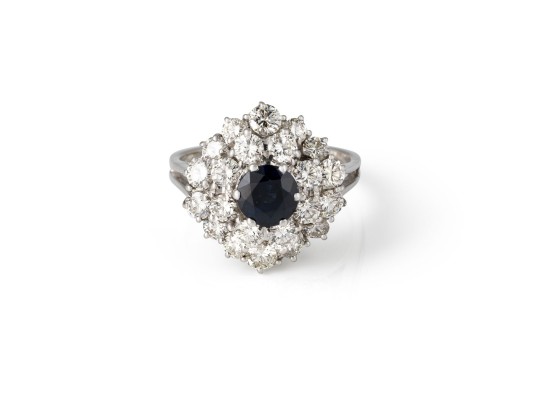 Picture GROßER SAPHIR COCKTAIL RING