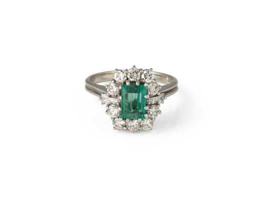 Picture SMARAGD ENTOURAGE RING
