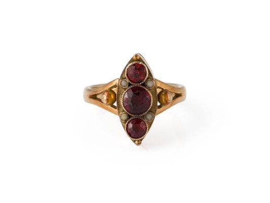 Picture MARQUISE GRANAT RING