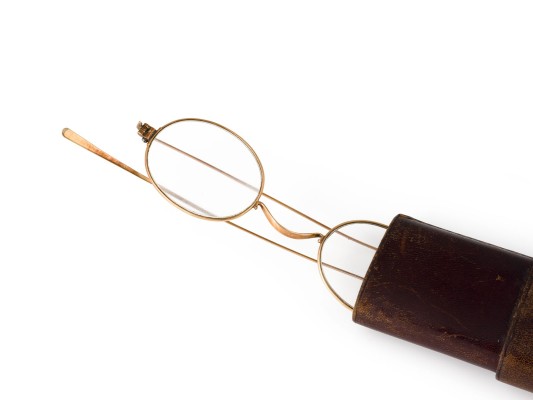 Auction 153<br>FILIGRANE LESE BRILLE