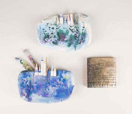 Picture ZWEI KULTURBEUTEL-ASSEMBLAGEN UND KLEINES STEINBILD (2013)