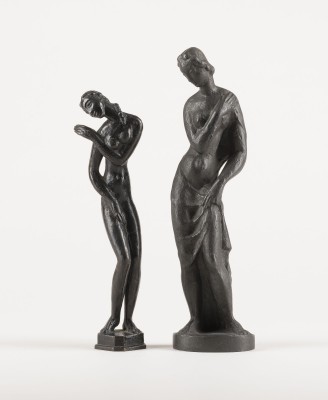 Bild ZWEI STEHENDE FRAUEN