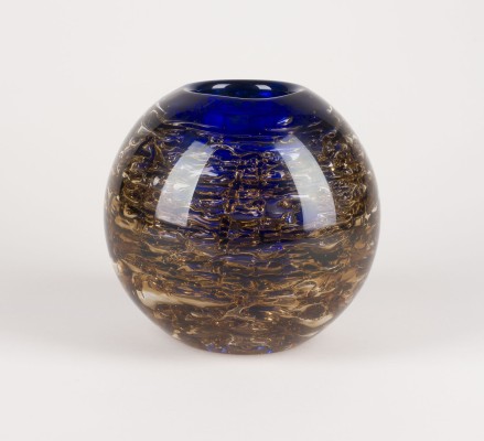 Auktion 154<br>KUGELVASE '7048'