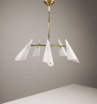 Auction 154<br>KRONLEUCHTER DER 1950ER JAHRE