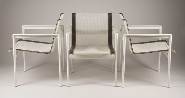 Auction 154<br>DREI STÜHLE MODELL '1441'