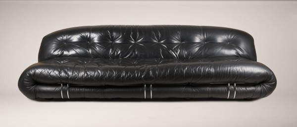 Auction 154<br>GROSSES SOFA 'SORIANA'