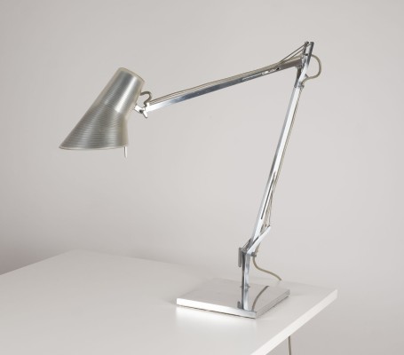 Auktion 154<br>SCHREIBTISCHLEUCHTE 'KELVIN T'