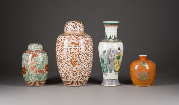 Auktion 152<br>EIN VIERTEILIGES KONVOLUT VON PORZELLANTEILEN