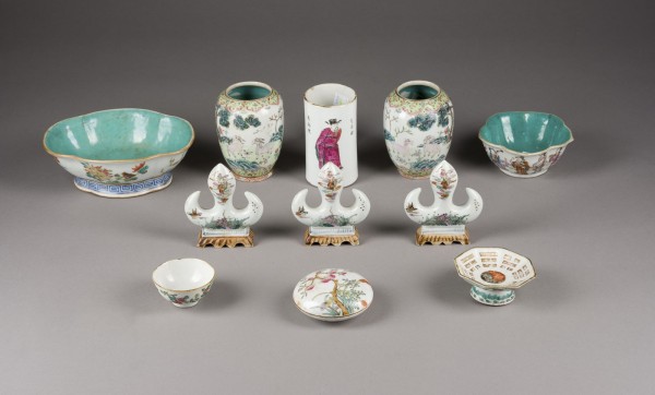 Bild ELF FAMILLE-ROSE-PORZELLANTEILE