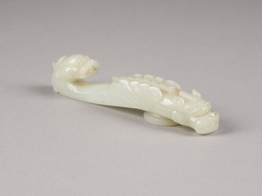 Picture EIN GÜRTELHAKEN AUS PALEZELADON-JADE