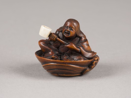 Bild EIN FEINES NETSUKE EINES SHOJO AUS HOLZ