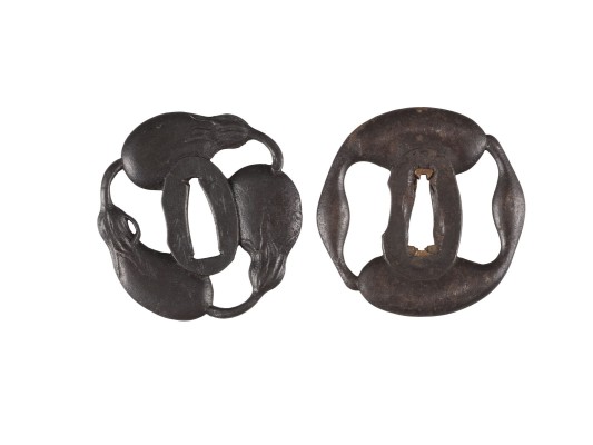 Auction 152<br>ZWEI TSUBA AUS EISEN