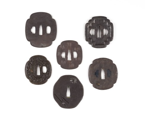 Picture SECHS TSUBA IN MOKKOGATA-FORM