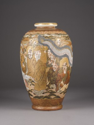 Auction 152<br>EINE GROSSE SATSUMA-VASE AUS KERAMIK