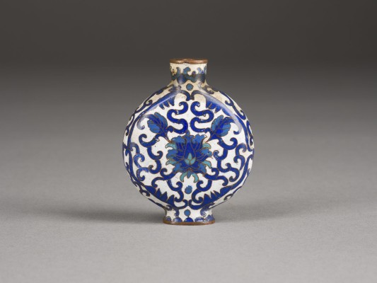 Bild EINE CLOISONNÉ-SNUFFBOTTLE