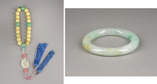 Auction 152<br>EINE BUDDHISTISCHE GEBETSPERLENKETTE UND EIN ARMBAND AUS JADEIT