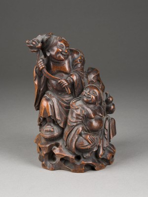 Picture EINE GESCHNITZTE 'HEHE-ZWILLINGE'-GRUPPE AUS BAMBUS