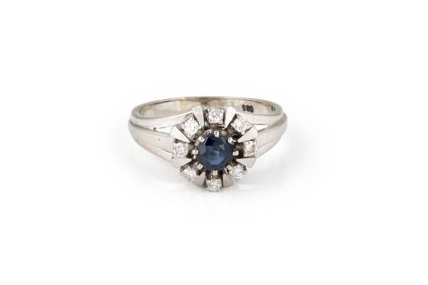 Picture SAPHIR ENTOURAGE RING