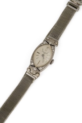 Picture 'BAUME UND MERCIER' VINTAGE ARMBANDUHR