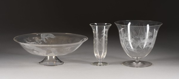 Bild VASE UND ZWEI FUSSSCHALEN