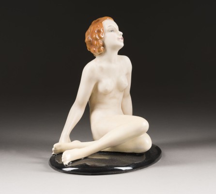 Auktion 155<br>SITZENDER FRAUENAKT