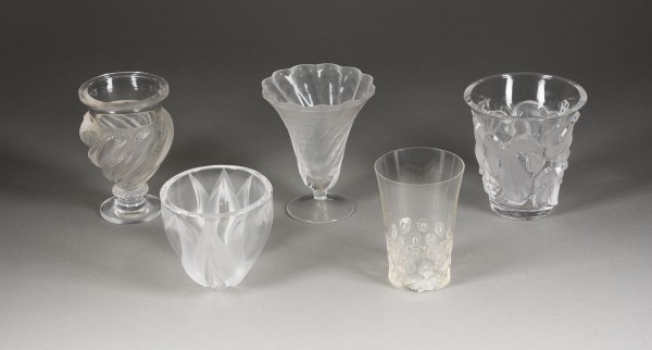 Bild VIER VASEN UND EIN GLAS