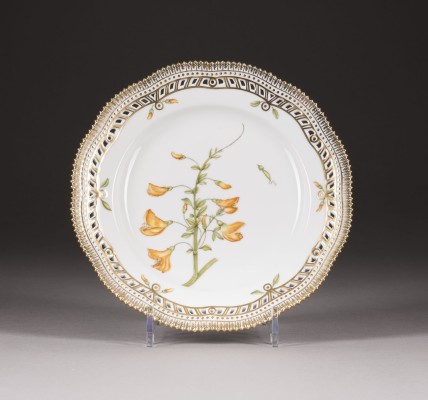 Picture SPEISETELLER 'FLORA DANICA'