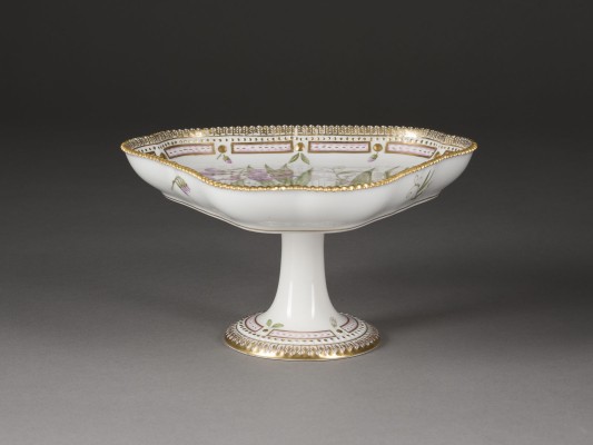 Auktion 155<br>TAZZA 'FLORA DANICA'