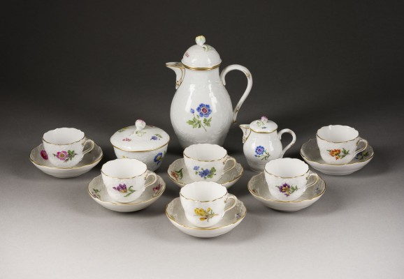 Bild 15-TEILIGES MOKKASERVICE 'BLUMENMALEREI'