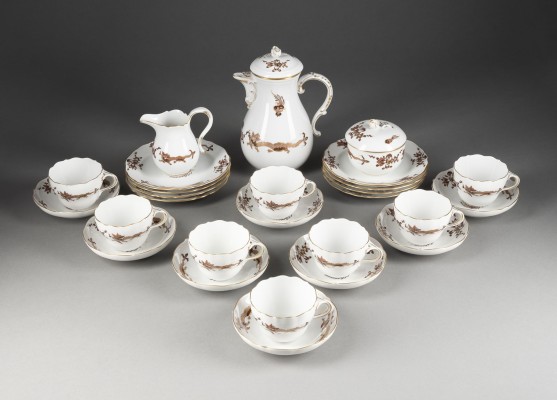 Bild 27-TEILIGES KAFFEESERVICE 'REICHER DRACHE-BRAUN'