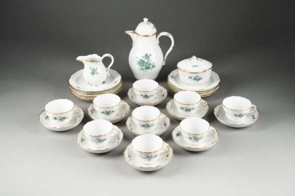 Bild 30-TEILIGES KAFFEEKANNE 'BUKETT KUPFERGRÜN MIT GOLDZAHNKANTE'