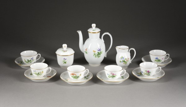 Bild 15-TEILIGES MOKKASERVICE 'WIESENBLUMEN NACH FINDEISEN'