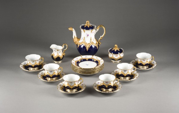 Picture PRUNKVOLLES KAFFEESERVICE 'B-FORM - STREUBLUMEN' FÜR SECHS PERSONEN