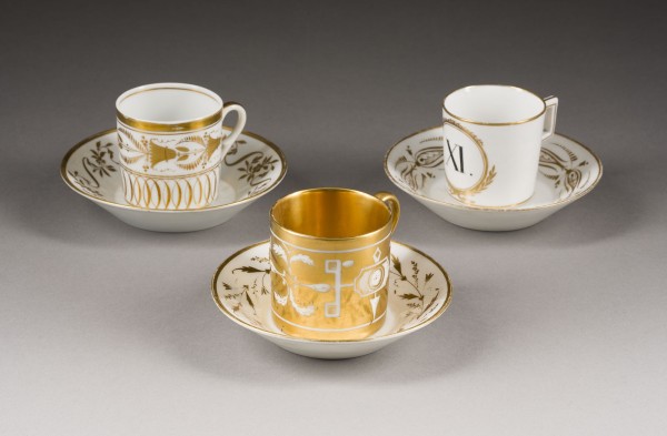 Picture SAMMLUNG VON DREI SAMMELTASSEN UND UNTERTASSEN