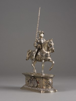Auction 155<br>SILBERFIGUR EINES TURNIERRITTERS ZU PFERD