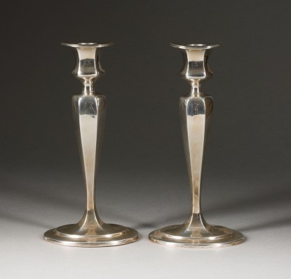 Auction 155<br>PAAR KERZENLEUCHTER VON TIFFANY