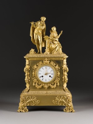 Auktion 155<br>FRANZÖSISCHE KAMINUHR MIT MUSIZIERENDEM PAAR