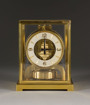 Auktion 155<br>TISCHUHR 'ATMOS'