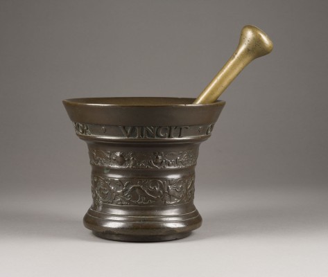 Bild MÖRSER UND PISTILL