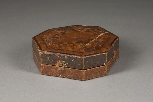 Auktion 155<br>ÄQUATORIAL-KOMPASS