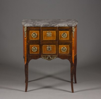 Auction 155<br>KLEINE KOMMODE TRANSITION