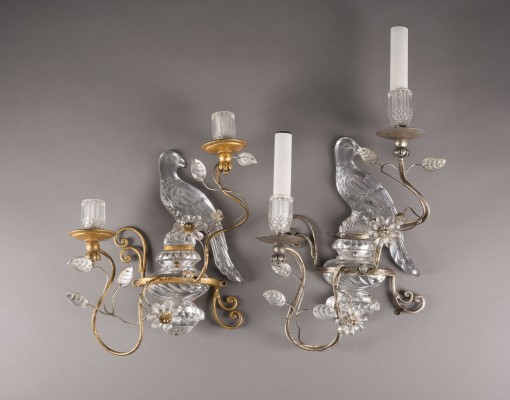 Picture ZWEI WANDLAMPEN 'AUX PERROQUETS' IM MAISON-BAGUÈS-STIL