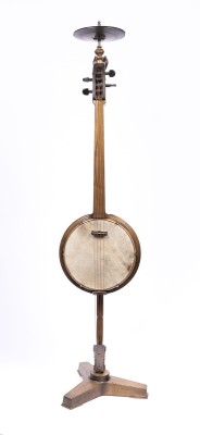 Auktion 155<br>SELTENE BASS TEUFELSGEIGE / BUMBASS