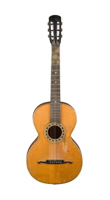 Auction 155<br>AKUSTISCHE 4/4 KONZERTGITARRE