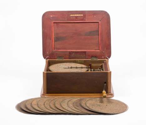 Auktion 155<br>LOCHPLATTENSPIELER 'FORTUNA' J. H. ZIMMERMANN