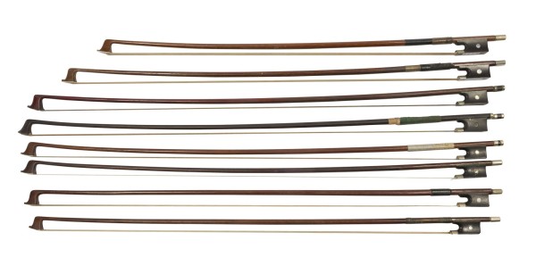 Bild KONVOLUT VON ACHT VIOLINBÖGEN