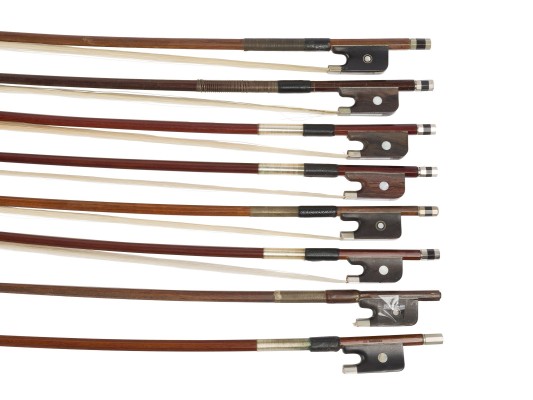 Auktion 155<br>KONVOLUT VON ACHT CELLOBÖGEN