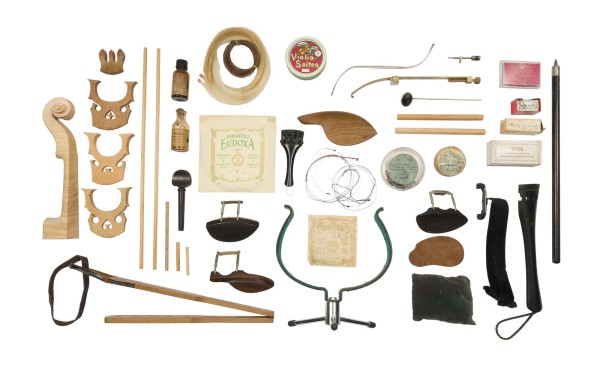 Bild UMFANGREICHES KONVOLUT STREICHINSTRUMENTE- UND GEIGENBAU-ZUBEHÖR