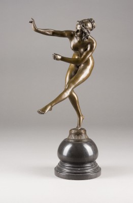 Auktion 155<br>ART DÉCO TÄNZERIN
